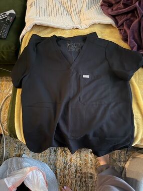 FIGS Black V-Neck Medical Top with Logo Print